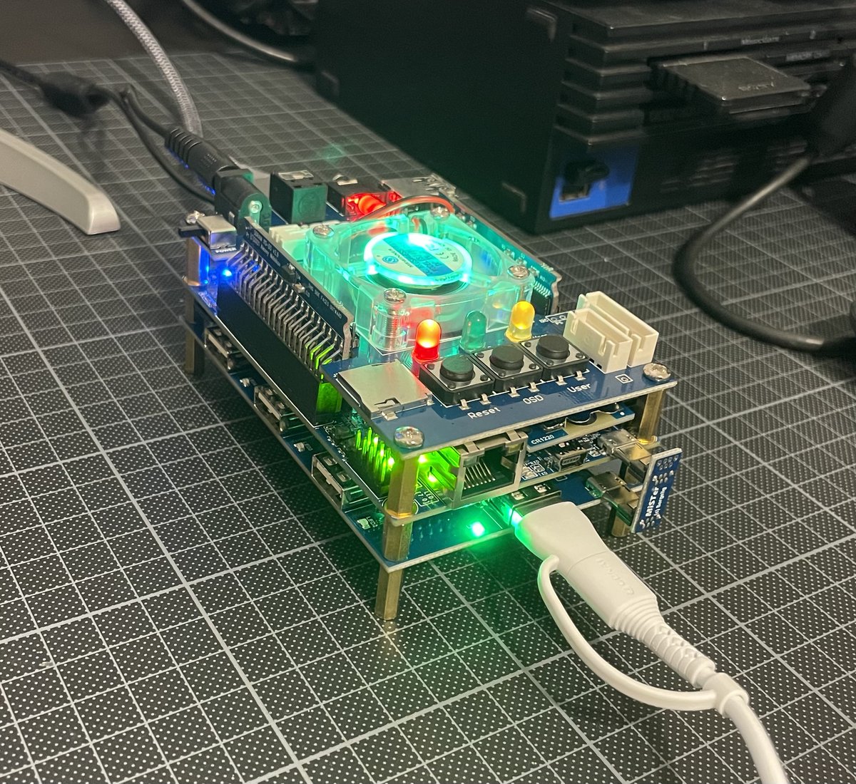 carlossless's tweet photo. I am absolutely blown away how awesome the MiSTer project is and easy and painless the setup process was! https://t.co/B2fCb92BYd