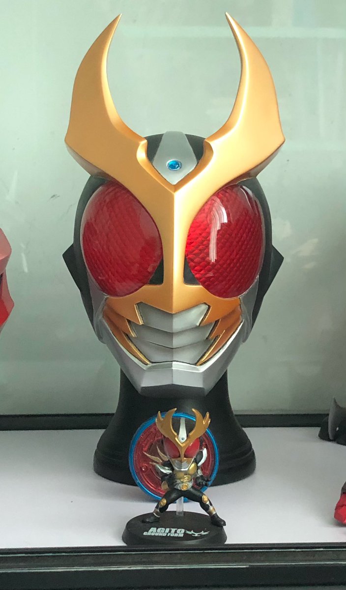 ShinnAsuk's tweet photo. ＃仮面ライダーアギト
#レイ��ボー造型企画
＃RMW
＃仮面ライダー
今回はRMW1/2 cold cast porcelain sculpture 仮面ライダーアギト手に入れ https://t.co/POQRPyQ0GZ