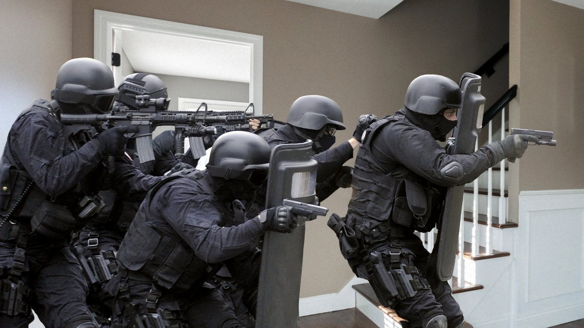 TheOnion's tweet image. SWAT Team Busts Down Door Of Denver Woman’s Home To Apologize For Previous Raid bit.ly/3gYQy1C