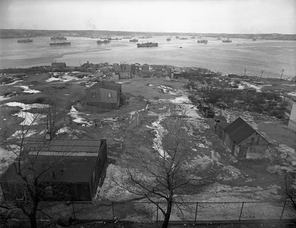 LibraryArchives's tweet photo. The Halifax explosion, on the morning of December 6, 1917, was the largest blast caused by humans until the invention of the atomic bomb. 
Our #podcast "Francis Mackey and the #HalifaxExplosion" examines the events of that fateful day. https://t.co/jTFl1AyBol 
📷 3582958, 3259715 https://t.co/GZASvd81Ae