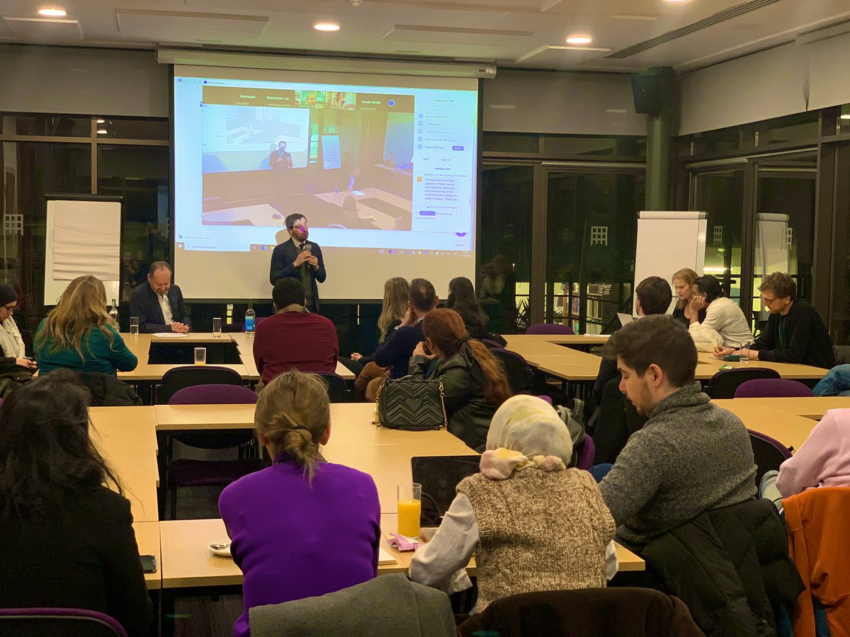 MarieFranceNguo's tweet photo. It was a pleasure to listen to Prof. @philippesands lecture today at @UW_WLS, organised by Dr @MarcoLongobardo on justice for atrocities- Pinochet in London: looking back, looking forward. 

It’s time to consider how to close the doors to impunity&amp; deliver justice in other means. https://t.co/eV356DEQE6
