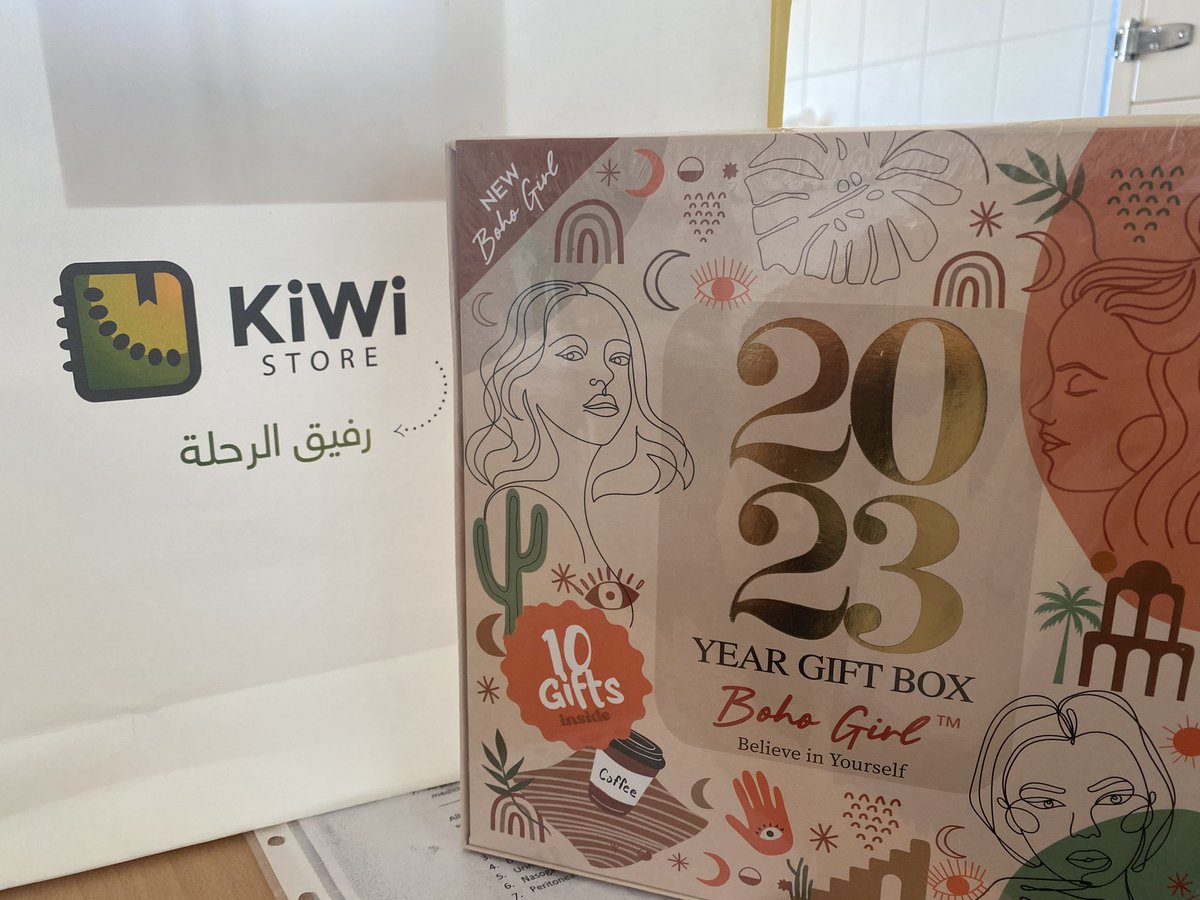 Ayota_o's tweet photo. @KiWiStoreLY  شكراااا بكل كيوي اجمل حاجه توصلي 🥺❤️ شكرا عالمصداقيه وصلتني الاجندة الي اخترتها وبسرعه ❤️ وحتى توصيل مجاني شكرا اجمل متجر 🫶 https://t.co/fWJr5xlSyC
