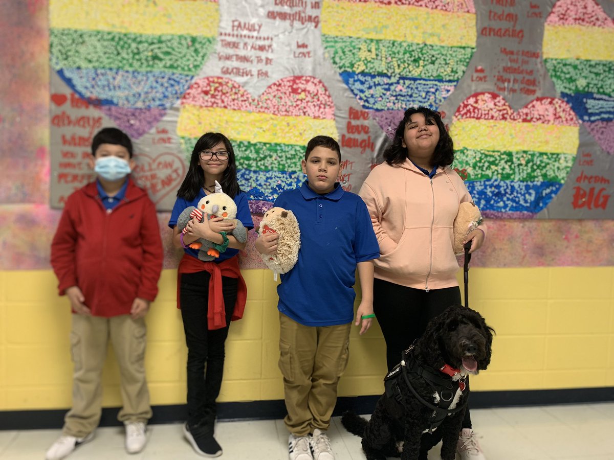 sdbenzo76's tweet photo. The HISD PAWS program is something special! Being able to see kids all over the district, and watch them interact with Justice is something you can’t describe, you just have to witness. Thanks to @PershingPandas @shearnlions @EliotElementary  @HISDPDChief @HISDPolice https://t.co/mRT476WmBu