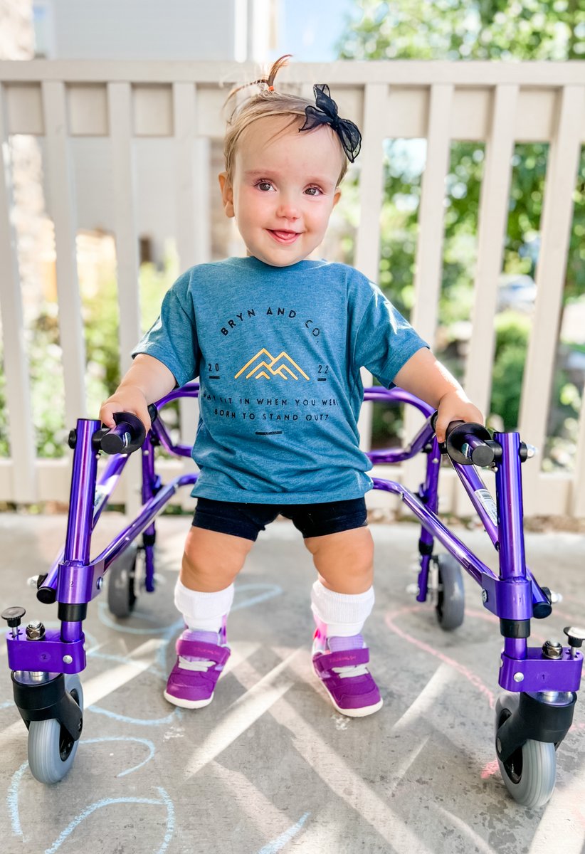 HangerNews's tweet photo. There is joy in being exactly who you are, so shine your light as bright as you can. 💛 #HangerPediatrics #LiveEmpowered #SpinaBifida
📸: Bryn (IG: mrstristinapon) https://t.co/Up0AuupWEK