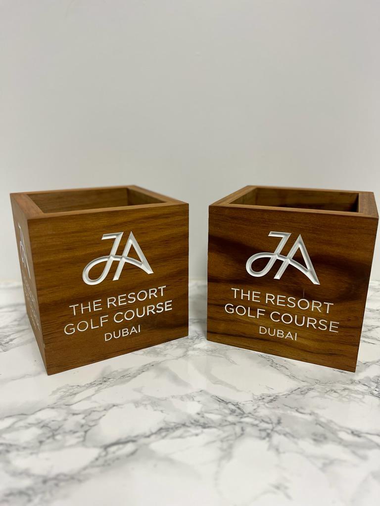 signsforgolf's tweet photo. Our stylish wooden tee boxes are made from eco-friendly timber, and are a modern addition to any golf club! 

Get in touch with us to order yours!

#ecofriendly #golf #golfsigns #golfcourse #golfcoursesigns #golfing #golfball #chichestergolf #bognorgolf #lovegolf #golfclub #golf https://t.co/EcPzMWYdGF
