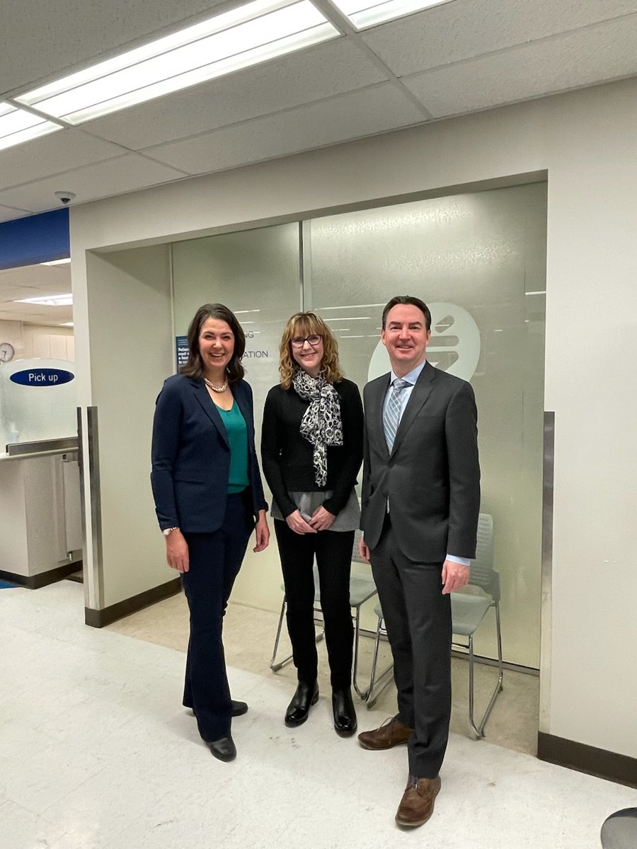 Alberta Pharmacists to Receive Additional Supply of Pediatric Acetaminophen. RxA thanks and recognizes the incredible work done by Alberta's 6000 pharmacists who show up for work each day to help care for Albertans across the province. Read more at ow.ly/kZn950LWUNg