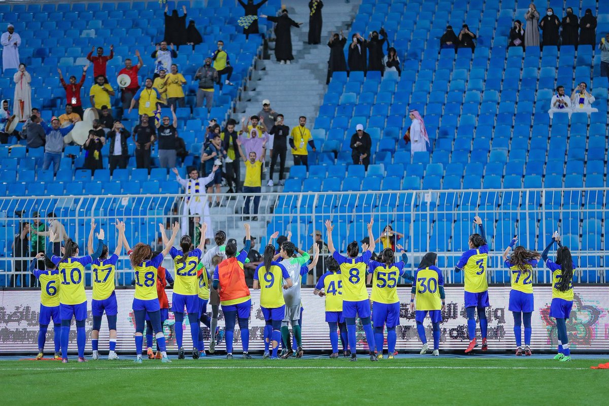 صدارة بس 💛🫡
الف الحمدالله يا رب والقادم افضل انشاءالله 
<a href="/AlNassrFC_EN/">AlNassr FC</a> @AlnassrWomen