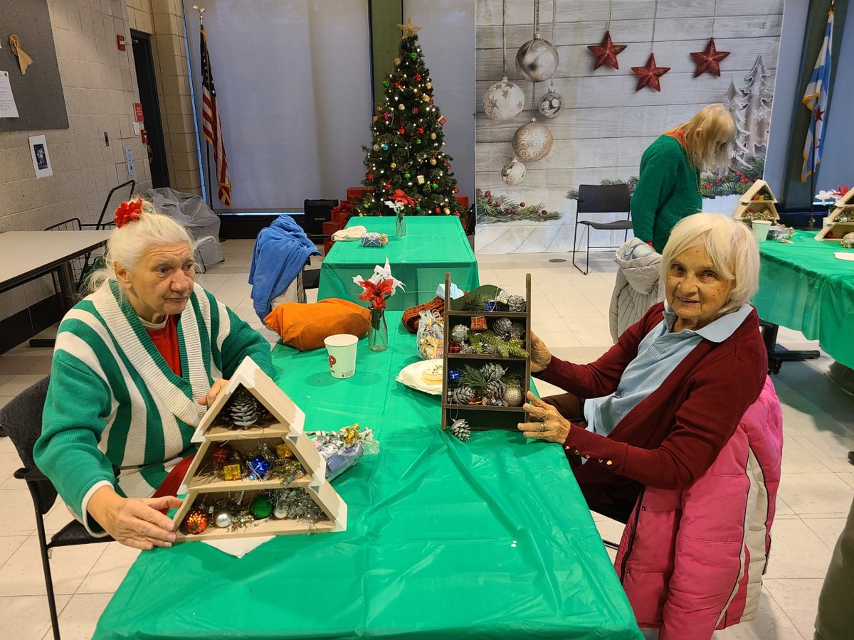 8TH DistrictChicago Lawn on Twitter "008th District Seniors enjoyed