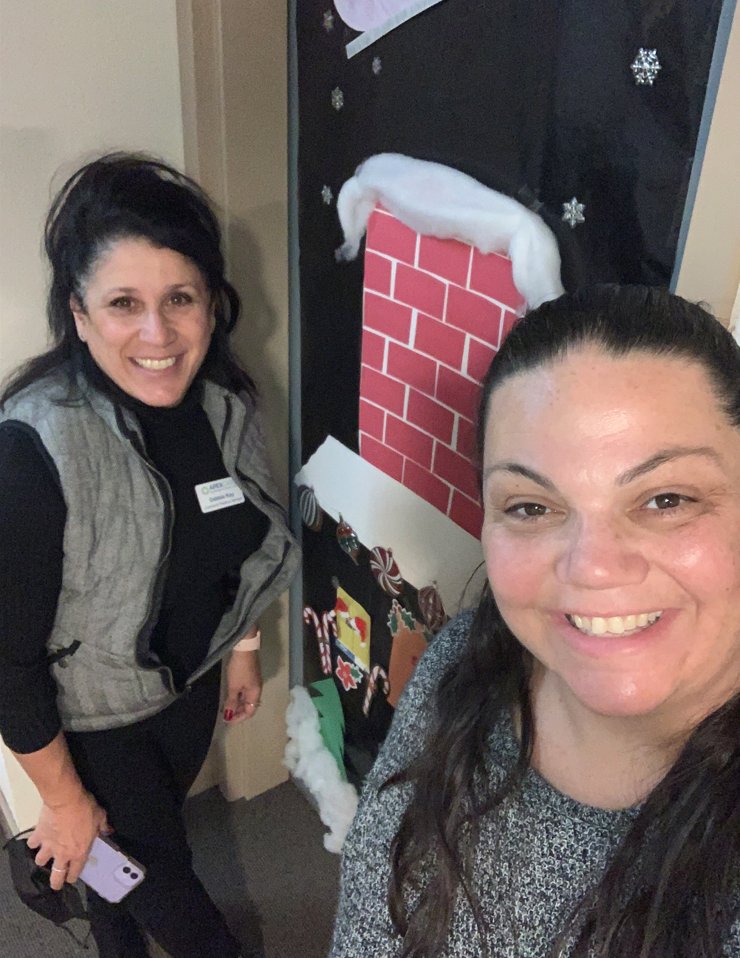 ApexCareCA's tweet photo. Rockville Terrace Senior Living asked ApexCare to sponsor a resident's door.  Our Vacaville team, Debbie and Kathryn, had a great time decorating and we think it turned out well... so far. :)  Let us know what you think! https://t.co/8wuhY3n7Mg