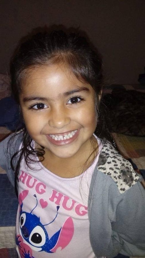 Guadalupe Lucero desaparecida hace 17 meses en #Argentina.
Vista por última vez en la ciudad de #SanLuis, el 14/6/2021. 
NO dejemos nunca de compartirlo🙏❤️