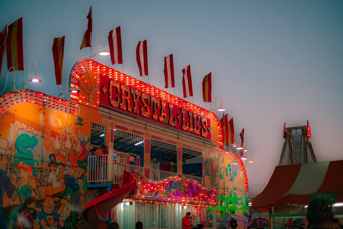 JennVisuals tweet media