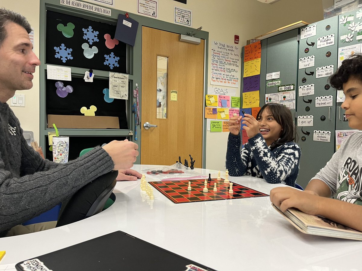 Corina Aresta tweet media