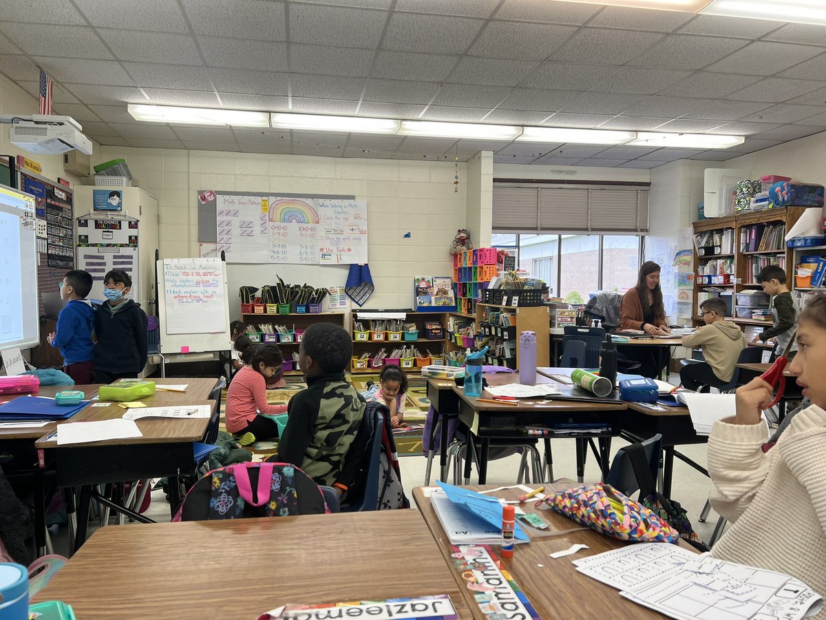 StadleyRough's tweet image. WIN Time: independent work, station time, small group with Miss D&apos;Arco #STRsecondgrade