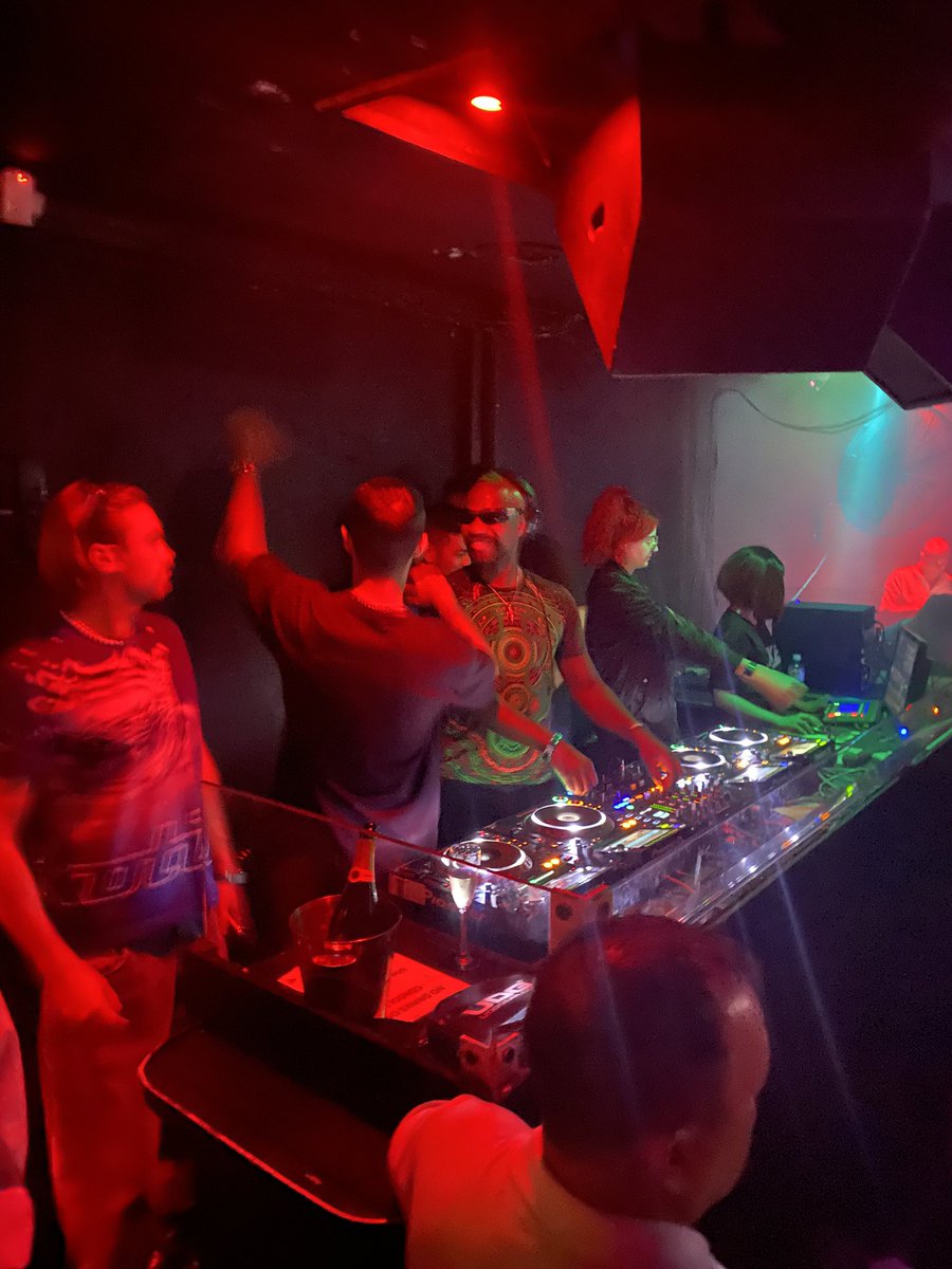 What a weekend… Elysian Boiler edition with my USB f’^^ing up, then the Vault, 2 hours sleep, then FestivalX and finishing off at Geisha bar with <a href="/GreenVelvet_/">Green Velvet</a> and <a href="/johnsummit/">John Summit</a> tearing the roof up… of course, afters till the morning 🥴😵