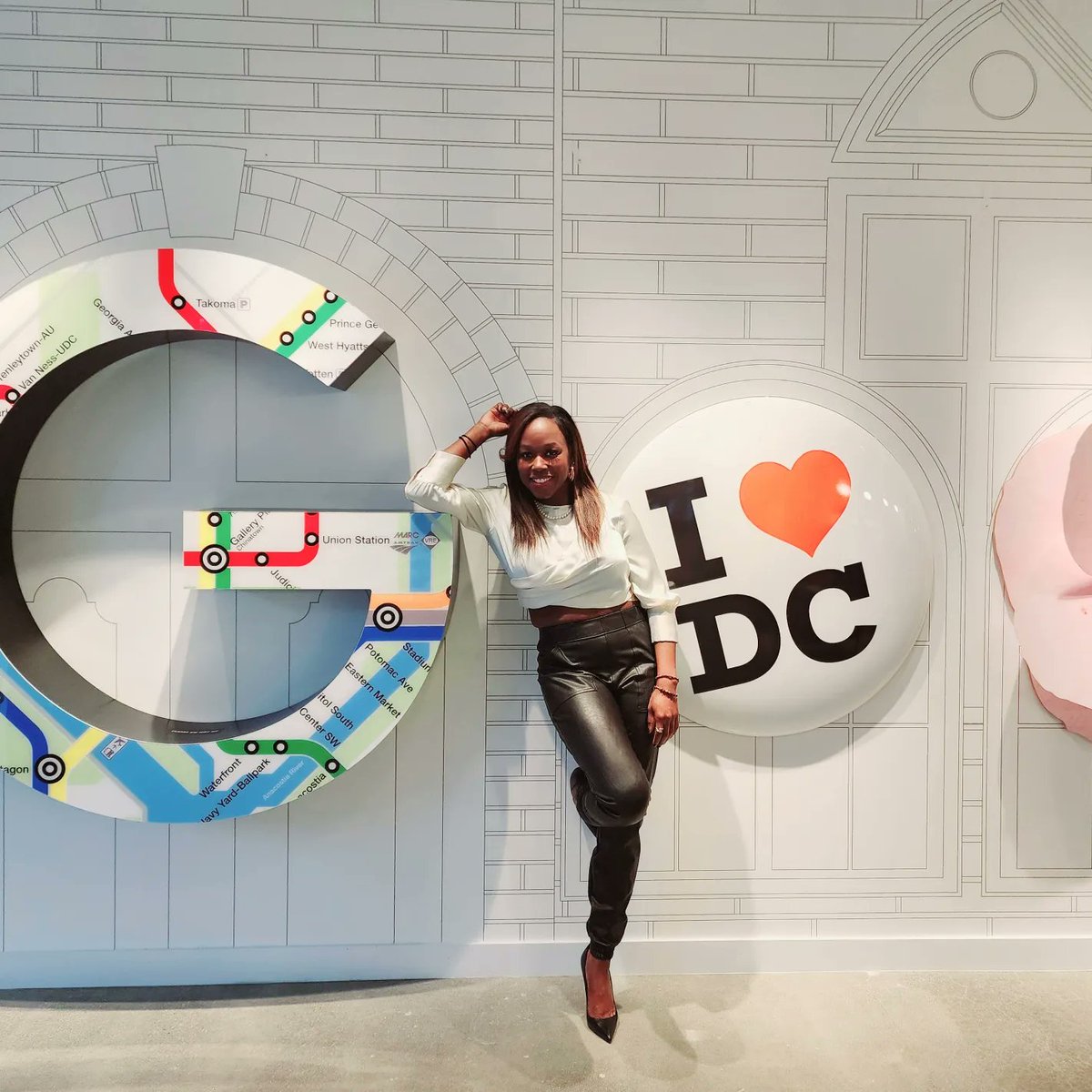 They say practice makes perfect... let's just say I'm striving for perfection! 

Today, me and my fellow Techstar founders pitched at <a href="/Google/">Google</a> in DC!
#countdowntodemoday 

#ALIVE