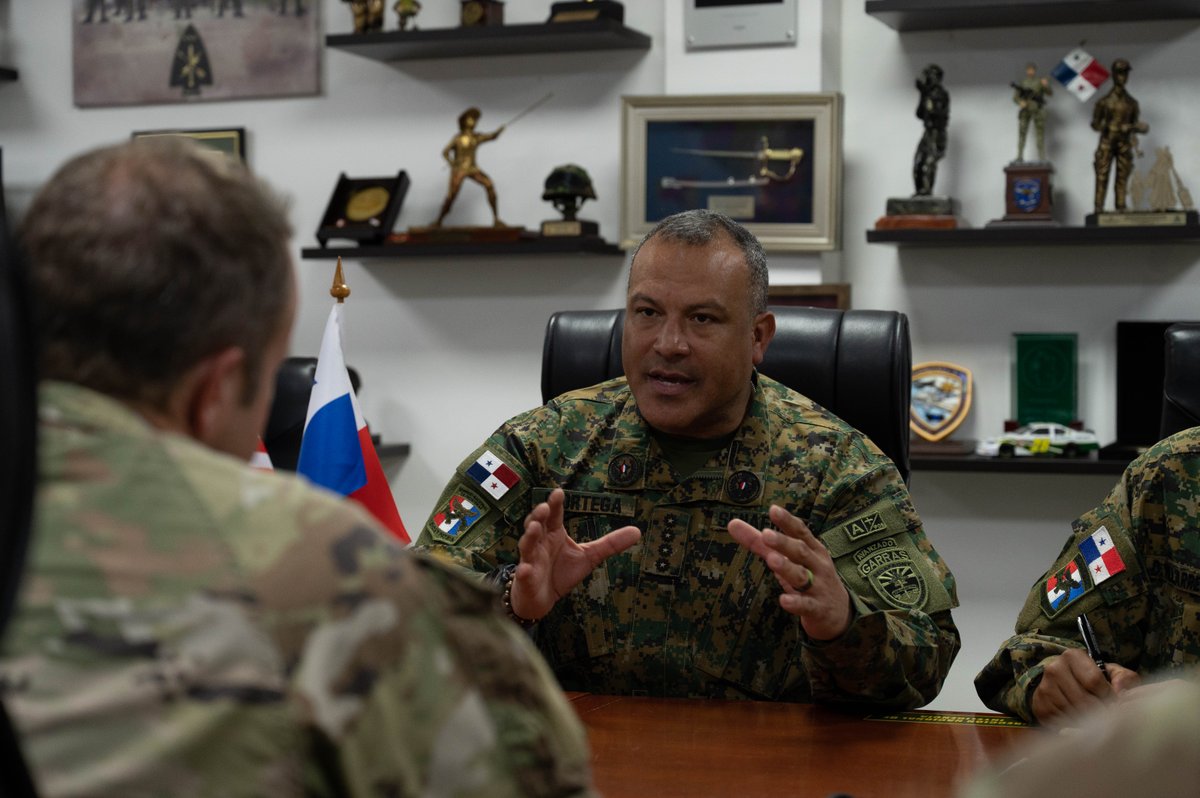COL Brown sat down with Major General Oriel Ortega, Director of @senafrontpanama to discuss SENAFRONT's contributions to this iteration of PANAMAX, lessons learned and future collaborations. @Southcom @USEmbPAN #togetherwedeliver #progressthroughunity #partnershelpingpartners