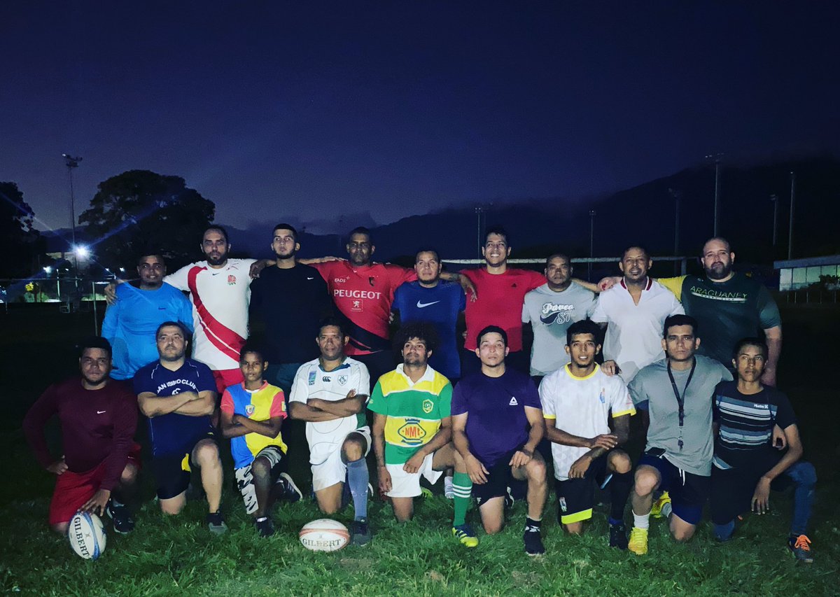 AraguaneyRC's tweet photo. Martes de Entrenamiento 

Martes y Jueves 
5 pm 
UCV Maracay https://t.co/rIde97mHrB
