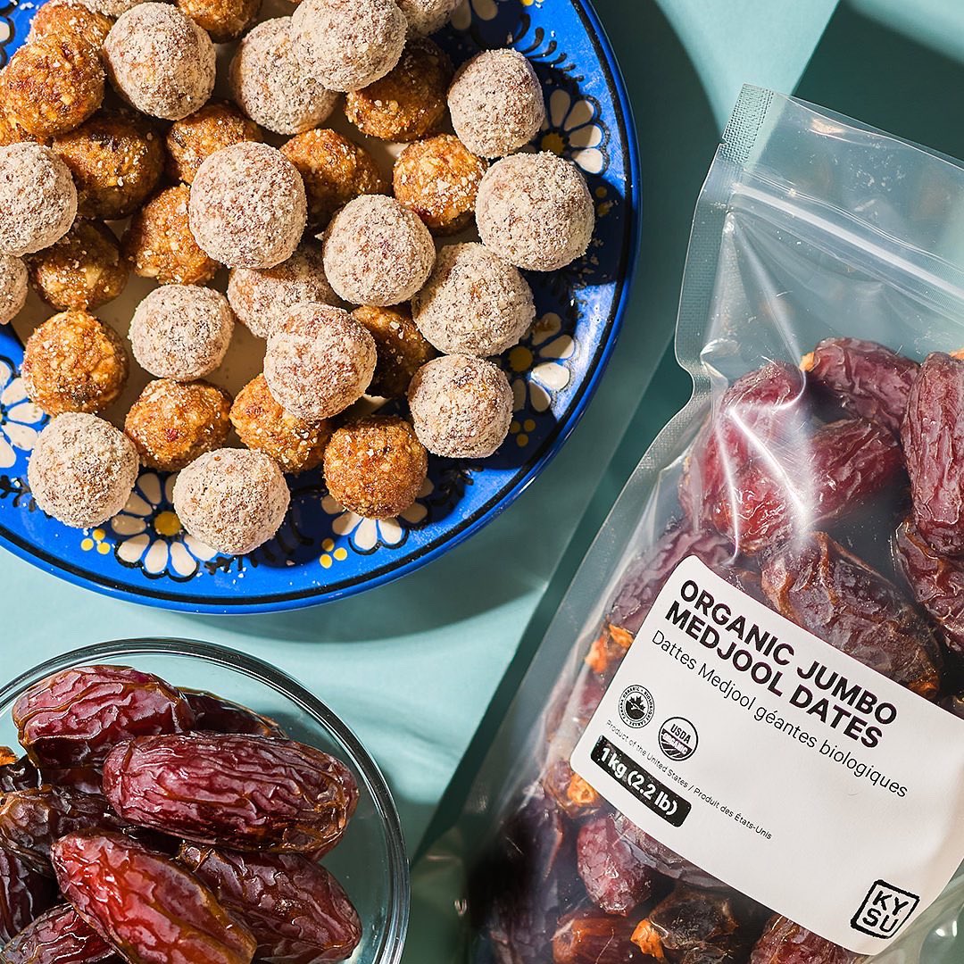 kysulife's tweet image. BEST DATE &amp;amp; NUT BALLS - so yummy and very easy to prepare. 😋

Check out the full recipe👇
kysu.shop/blogs/kysulife…