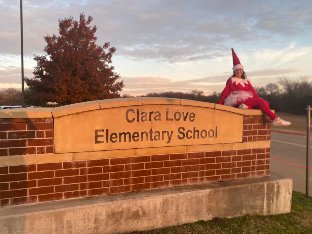 Cortney Barber (@cortney_barber7) on Twitter photo Elf day <a href="/ClaraLoveES/">Clara Love Elementary</a>! It’s always so much fun welcoming our families and staff to school this way! Elf day <a href="/ClaraLoveES/">Clara Love Elementary</a>! It’s always so much fun welcoming our families and staff to school this way!