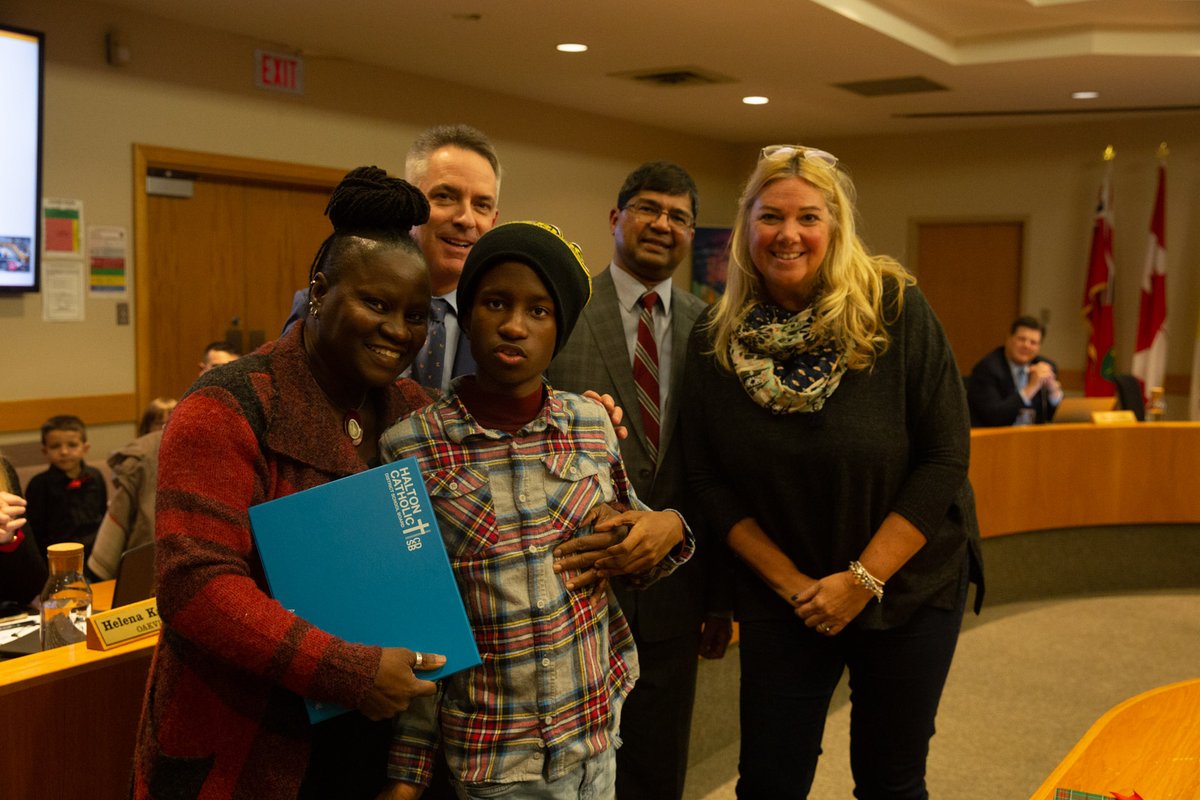 HCDSB's tweet photo. Congratulations to Quinn from @HCDSBVirtual for his outstanding drum performance: https://t.co/mCQkEsPdlX 🥁

&amp; for receiving the Presidents' Award ~ presented by Halton OECTA Elementary &amp; Secondary Associations! https://t.co/tMthV9NDVL