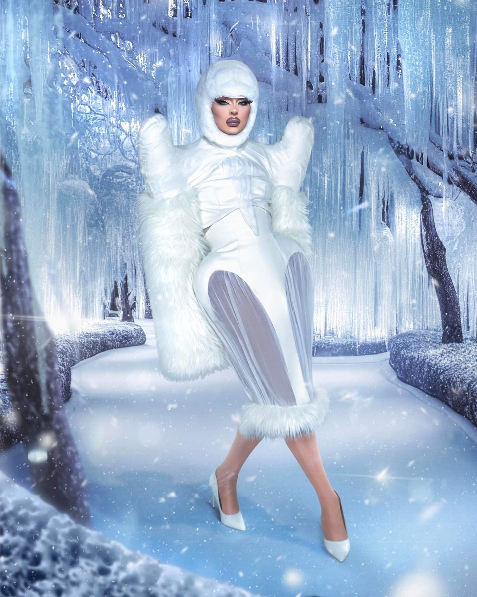 PinkMafiaPro's tweet photo. The Ice Queen! 💙🤍💙🤍  @itsqueenicesis

#dragqueen #dragrace #canadasdragrace #canadavstheworld #icesiscouture #pinkmafia #pinkmafiagirls #icequeen https://t.co/9DJaMlUMWQ