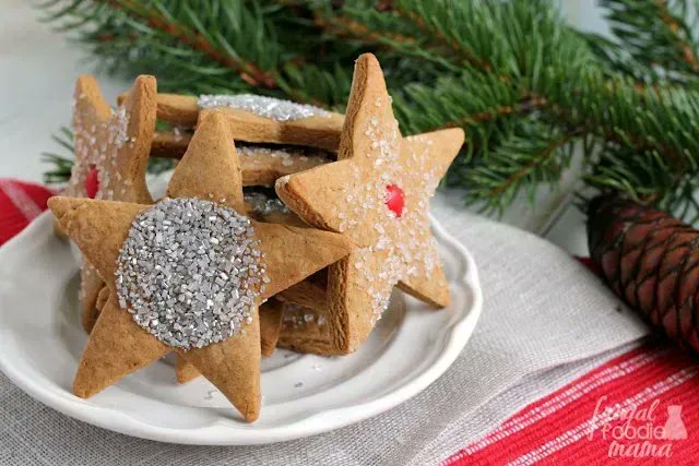 With warm #chaispices and a touch of molasses, these Chai Spiced #Gingerbread Stars are sure to quickly become a new classic cookie for your #holidaybaking . Get the #recipe now at>> bit.ly/2Fpzi1W #Christmascookies #gingerbreadcookies #cookierecipe #holidaycookies