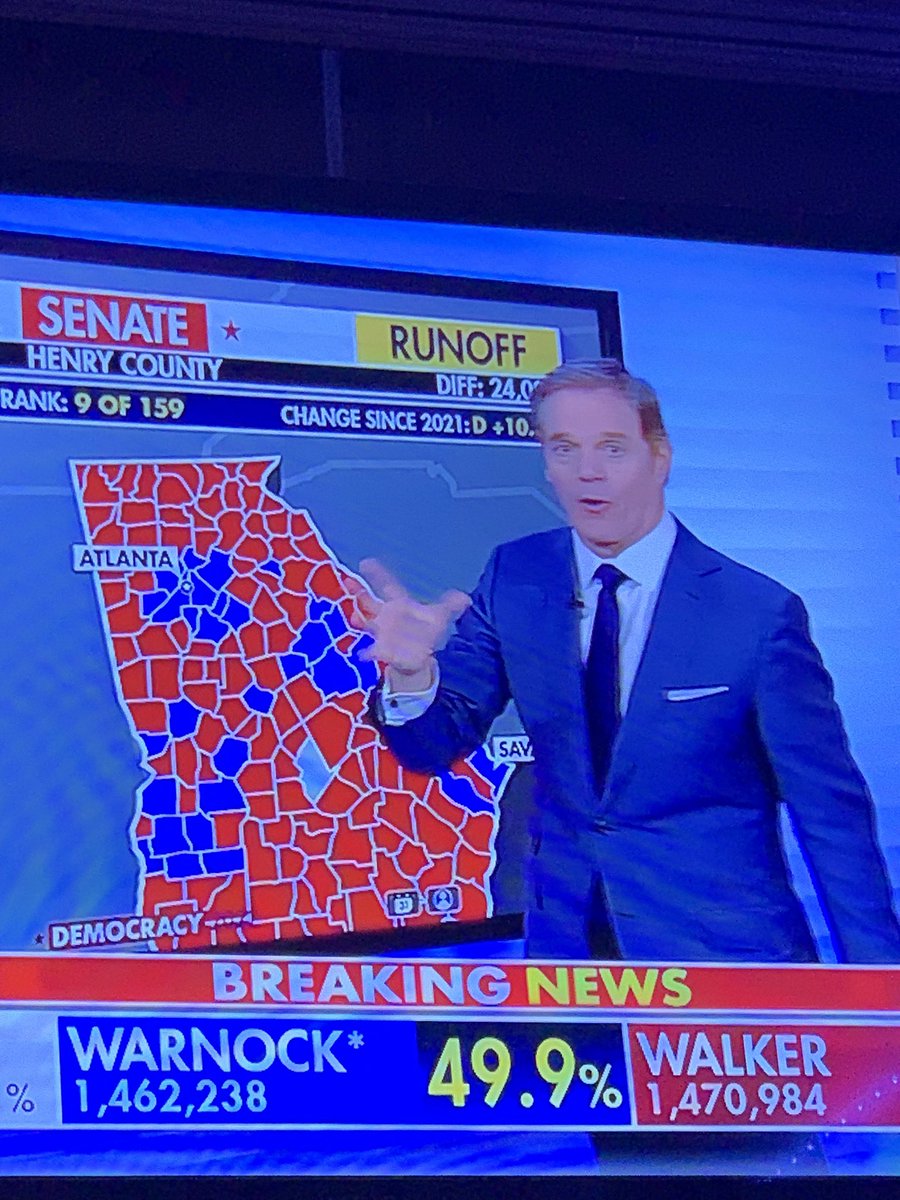 Mcgeeauction's tweet photo. He is not @SteveKornacki  lol kinda sucks!! https://t.co/S963vOUhVG