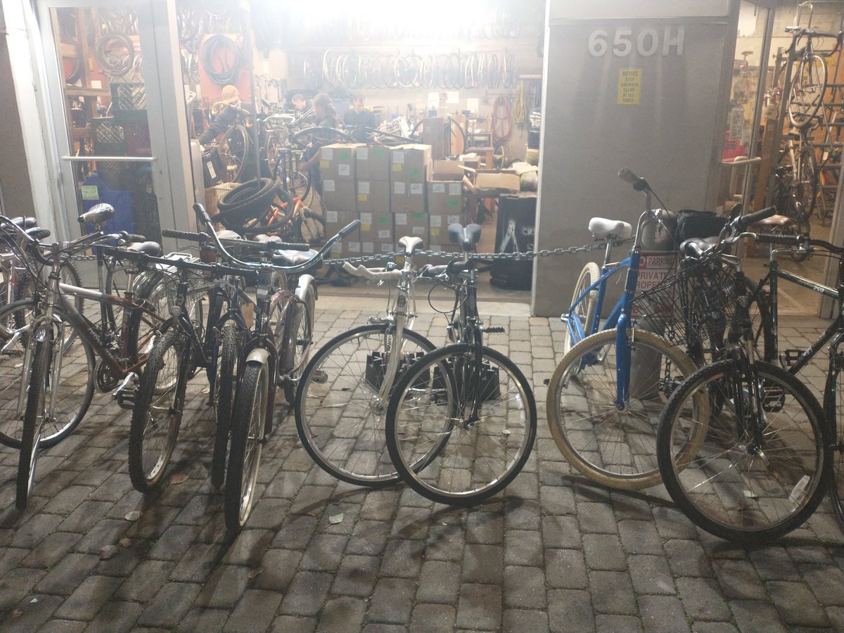 bikekitchen's tweet photo. Come check them out! We closed at 9:00pm today 😃 https://t.co/Nou2fXW1Gp