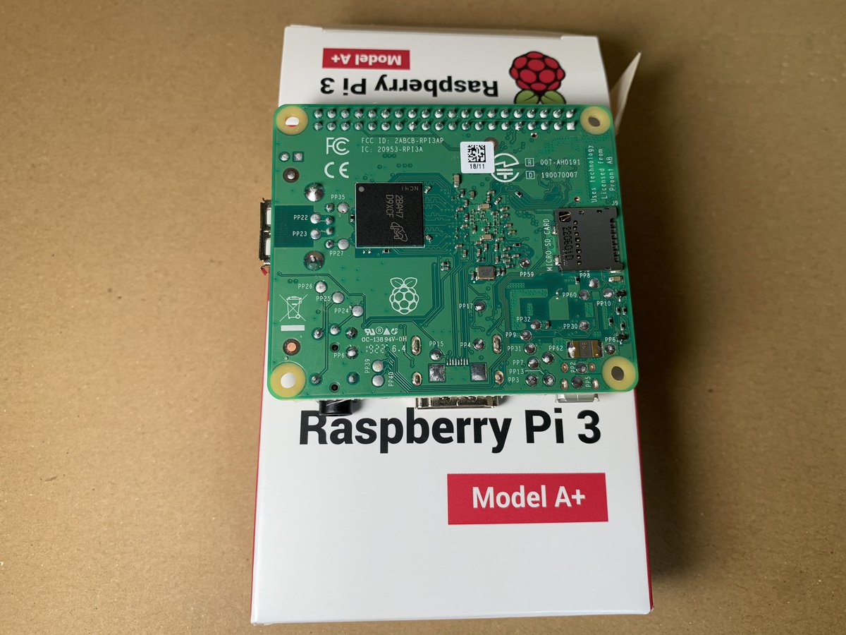 Yomogi_master's tweet photo. #スイッチサイエンス で注文した #RaspberryPi3A+届いたァ!
技適マークがシールからシルク印刷に変更になってる!
製造は22年の19週目?だから5/1~5/7のGWの期間かな?
販売一時停止って事だったからまさか年末に手に入るとは思ってもなかった🥹嬉しい~
Switchサイエンス https://t.co/dcYKZnHv8d