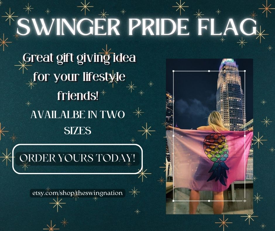 Swinger_Society's tweet photo. Looking for a gift idea for your pineapple friends this holiday season? Get them the gift that lets them display their swinger pride!

https://t.co/9caEcDxPKb
#swingerpride #theswingnation #tistheseason #giftgiving #swingercommunity #upsidedownpineapple https://t.co/k72oIf9qBs