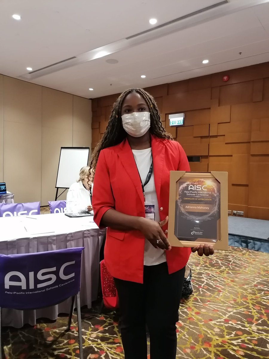 AISCHONGKONG's tweet photo. 👩🏽Women in School Leadership
❗ Imposter Syndrome and Women in Leadership
Thank you so much speaker Ms. Adrianna Mahoney for joining us.👏
#AISC22 #womeninschoolleadership #internationalschools https://t.co/vaEFu2p3Je