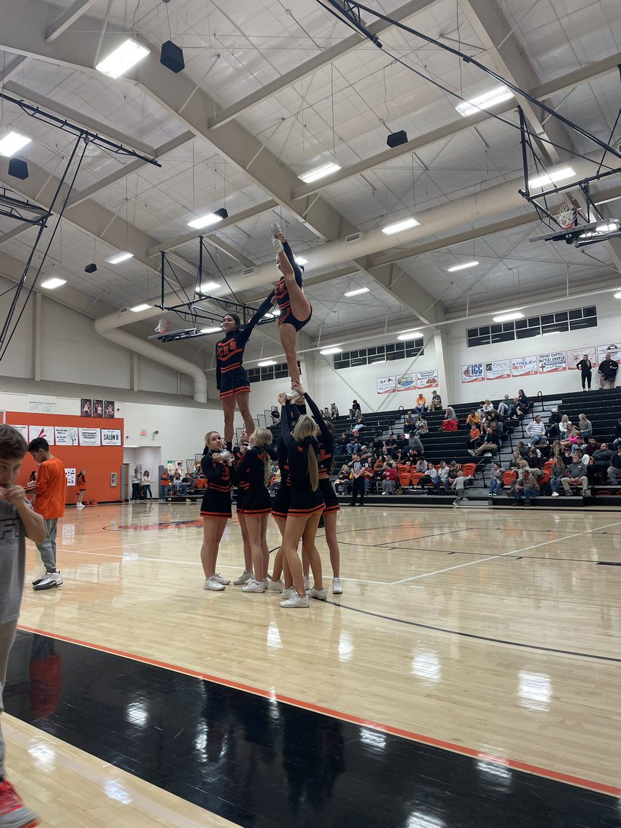 LCHS Panthers Cheerleaders tweet media