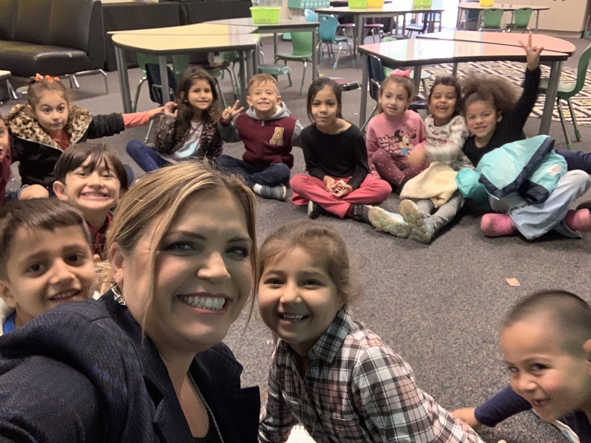 lexosaurus_lex's tweet photo. We love circle time in my classroom!
@CajonValleyUSD @ChaseTigers #sanfordharmony #SEL #Kindergarten https://t.co/3bYugZypPs