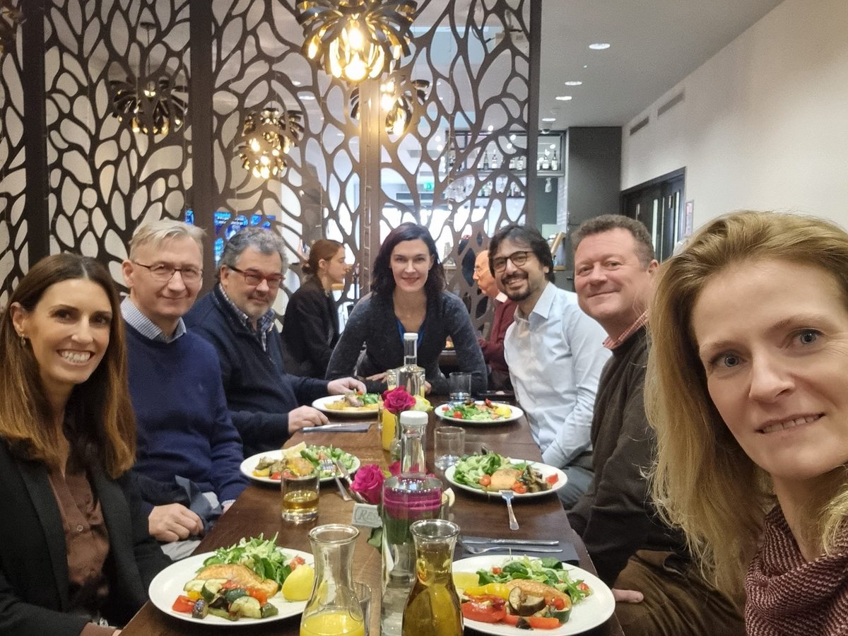 Xmas lunch with the ALTO Board in London 🤩 mapping out projects for 2023, even a full day's hard work is fun with this bunch! #ALTOcpd #ALTOgather