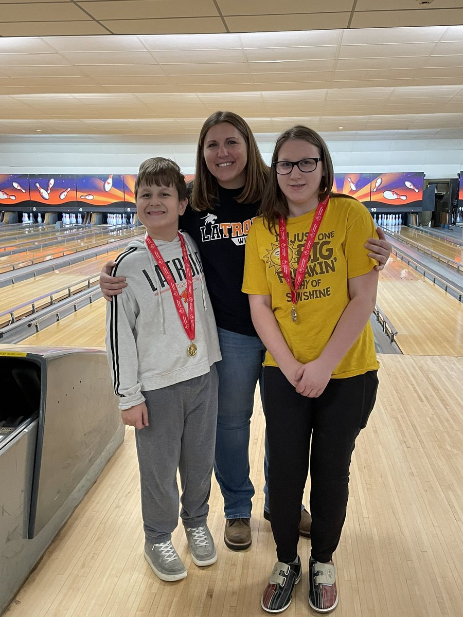 GLPupilServices's tweet photo. Congratulations to Connor Nett &amp; Racheal Zack for placing 1st and 2nd in their divisions at the Westmoreland County Special Olympics Bowling on December 3! #gocats #glsd https://t.co/FpPiBoIQD7