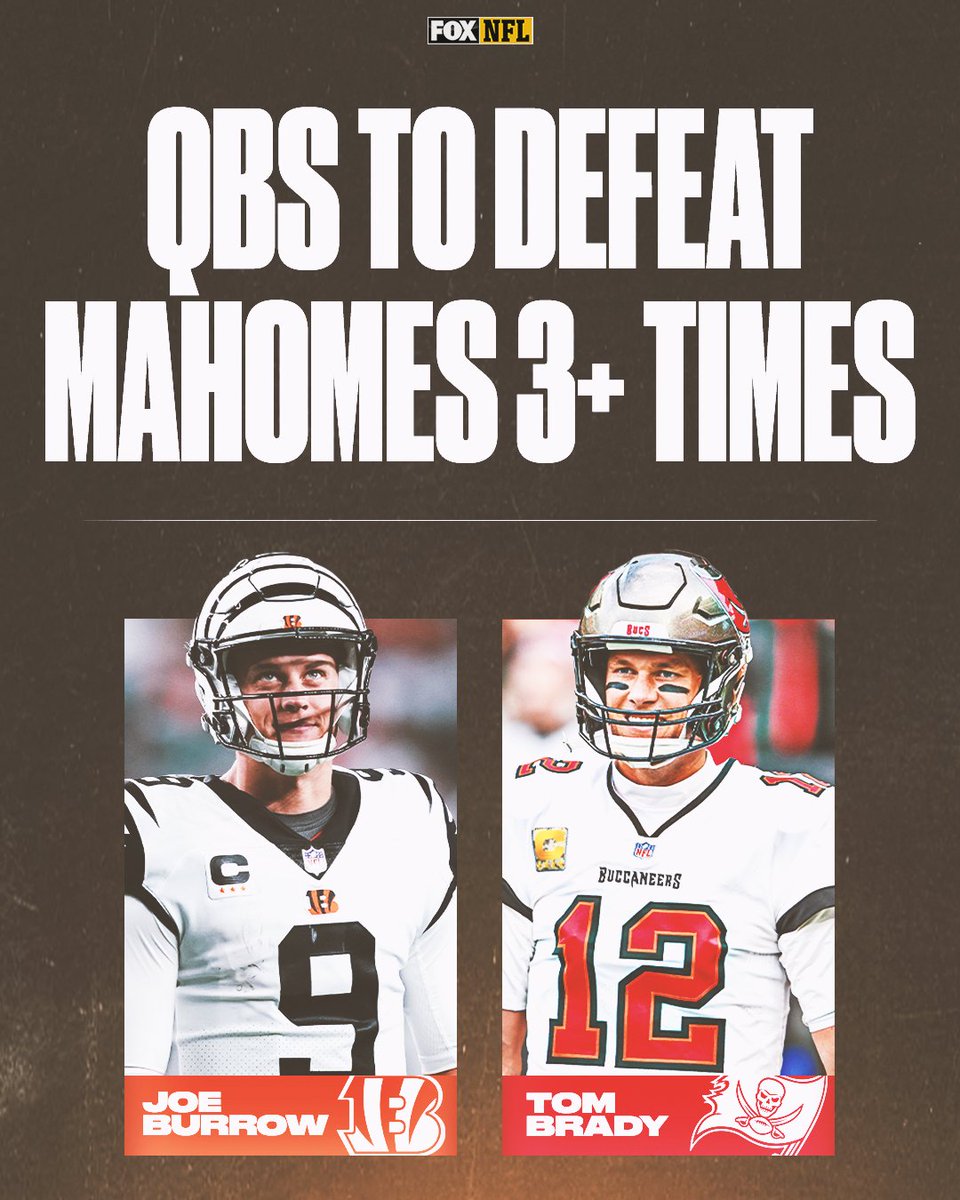 NFLonFOX's tweet photo. Only 2 QBs to do it 💪💪 https://t.co/m9nCKry1xR