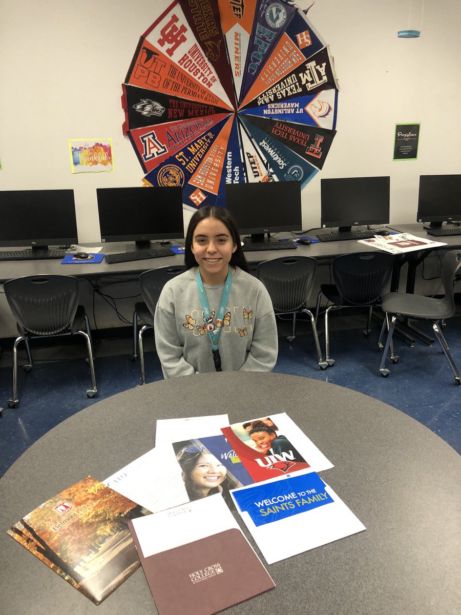 Congratulations to Dalila Sarinana for being accepted to U of Dallas, Belmont, Holy Cross, UNM, OLLU, UIW & St. Ambrose! Dalila has been awarded over $536,000 in scholarship offers. @DVHS_Counselors @DVHSYISD #ItsWhatWeDo