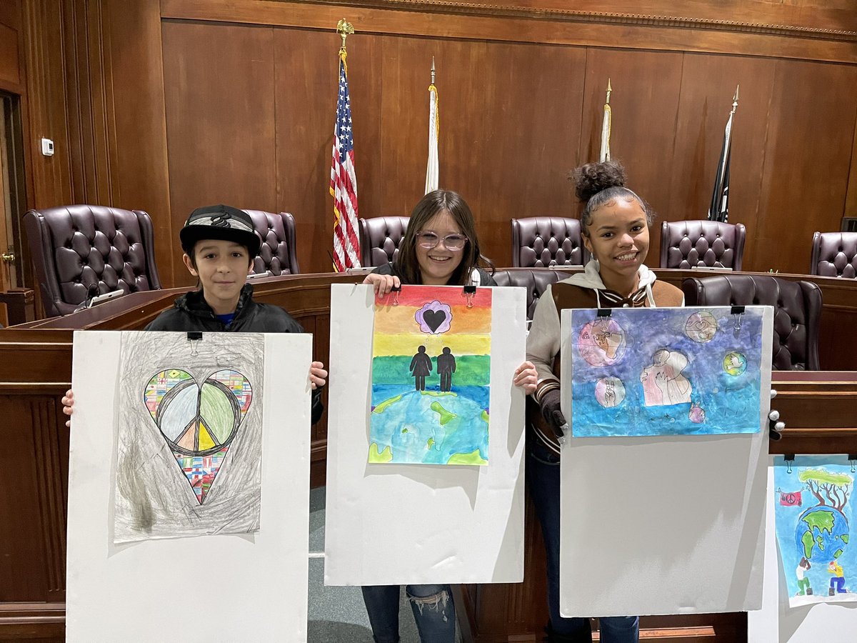 Danielle Bishop tweet media