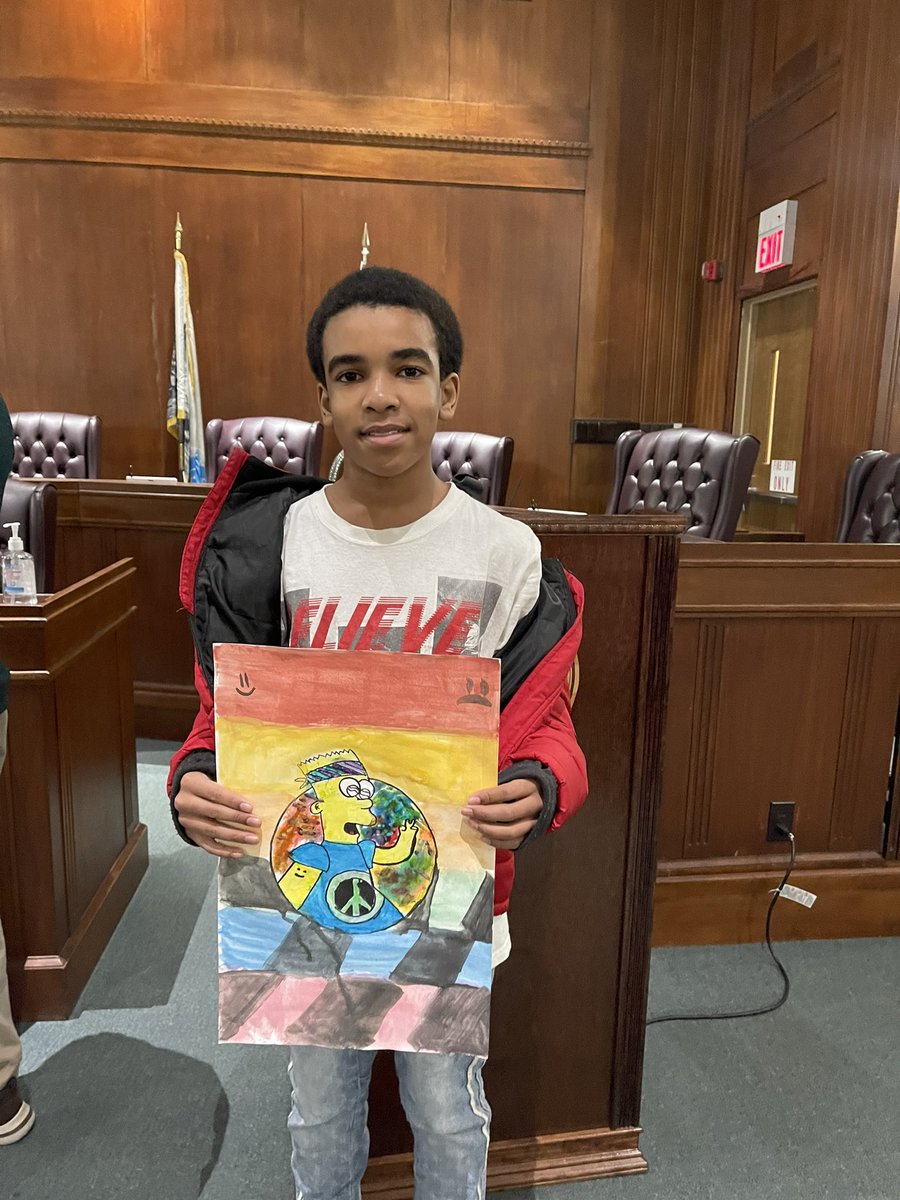 Danielle Bishop tweet media