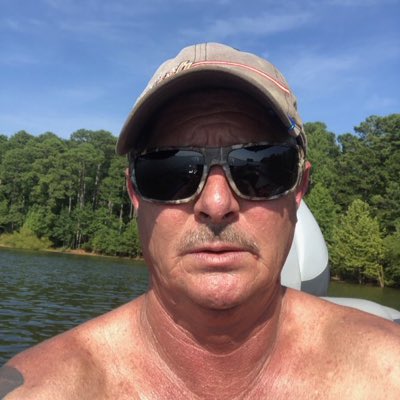 ptburns88's tweet photo. #NewProfilePic https://t.co/gKrHOkogfS