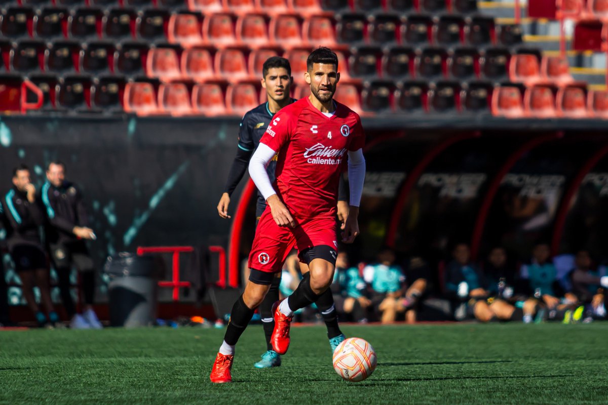 cadena_deportes's tweet photo. Los perros muerden duro 🐶

Más información aquí ➡ https://t.co/qExTdb48ay

#Xolos | #Tijuana https://t.co/h75r1gM2yh