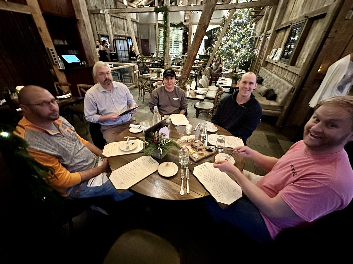 RickStevens63's tweet photo. Work Dinner with these Yahoos!! @TPCreamery #NPXONE
Iโm at the KidsTable!! ๐ https://t.co/84T6YJMKIH