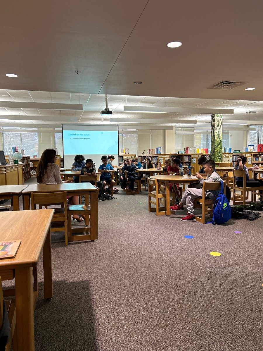 I knew when student council began this year that I wanted students to know and understand the value of not only serving our school but our community as well. Today we voted to do our very first service project. Thank you, Mrs. Echols for helping us! ♥️ #weatherfordsoars