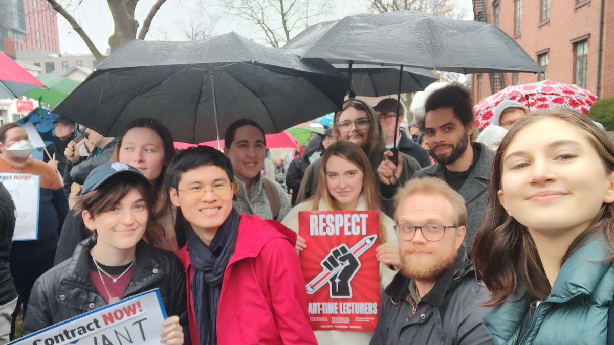 _JordanBridges_'s tweet photo. Rutgers philosophy grads, postdocs, and teaching faculty out in the rain with @ruaaup to demand fair wages, job security, and good faith bargaining! https://t.co/nGAy041u3o