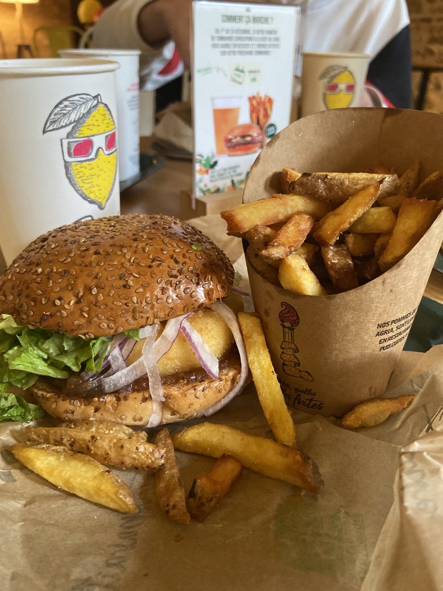 mpicco33's tweet photo. Je me répète mais les meilleurs burgers de #bordeaux sont au #Bioburger (Bordeaux) en face l‘UGC. Pas mal de recettes nouvelles acec des produits français et bio!! https://t.co/8DYXYNLUHA