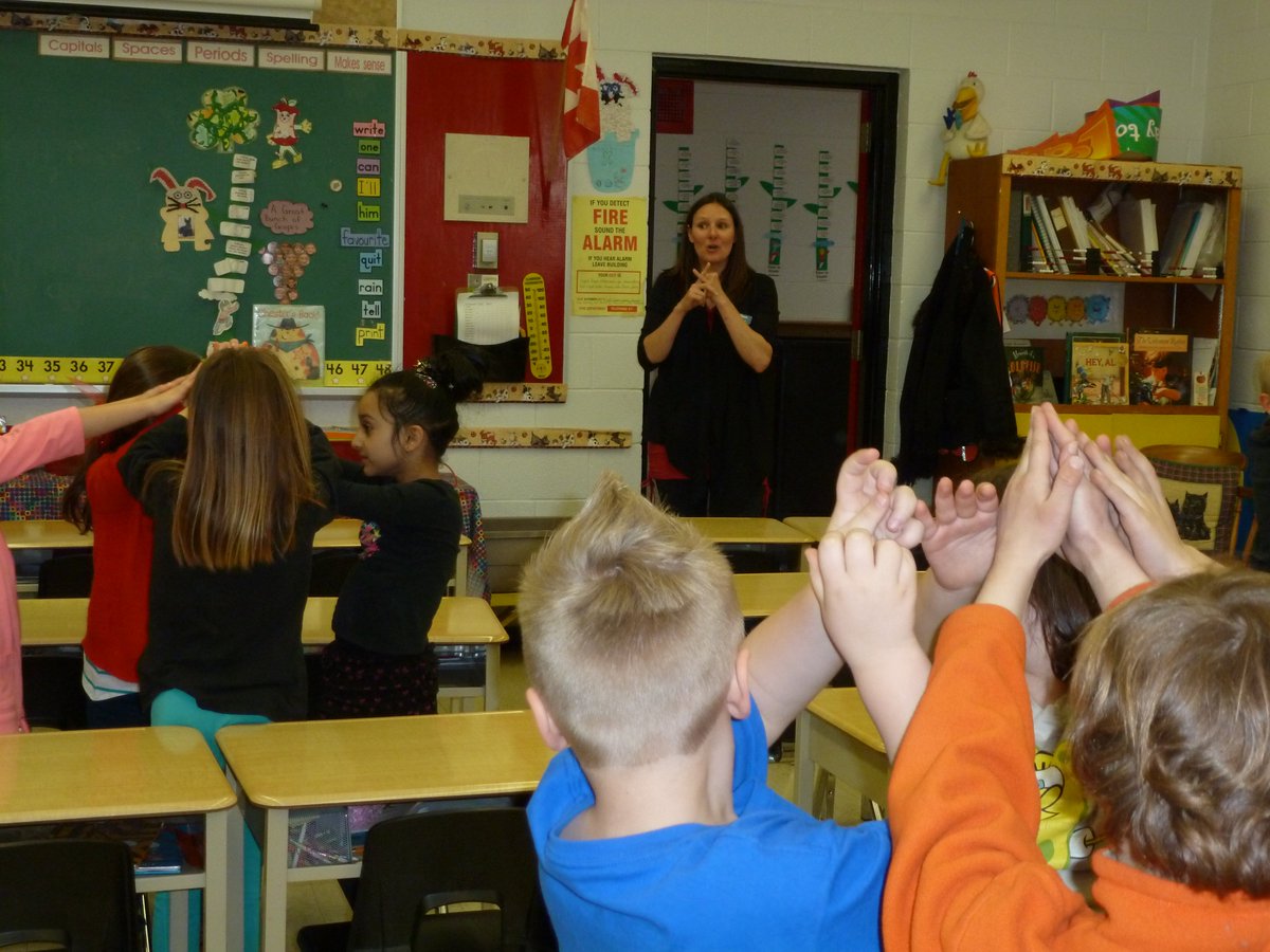 carouselplayers's tweet image. We couldn’t have done it without you. Our Caravan campaign did better than we could ever imagine! We would like to give a special thank you to the Port Colborne Lions Club. Without your donations we wouldn’t have been able to put smiles on many of these kids’ faces! @PCLionsClub