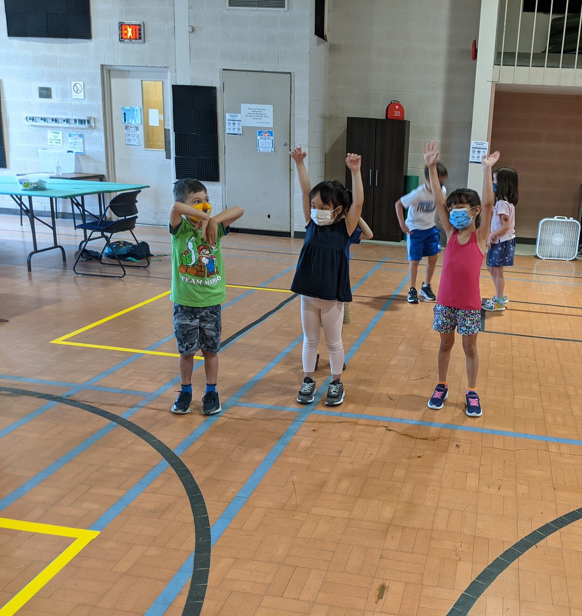 St. David’s &amp; District Lion's Club really made a big roar! We would like to give special thanks to St. David’s &amp; District Lion's Club for making contributions to our Caravan Campaign. Your support continues to help us create many smiles around the Niagara Region! <a href="/stdavidslions/">@stdavidslions</a>