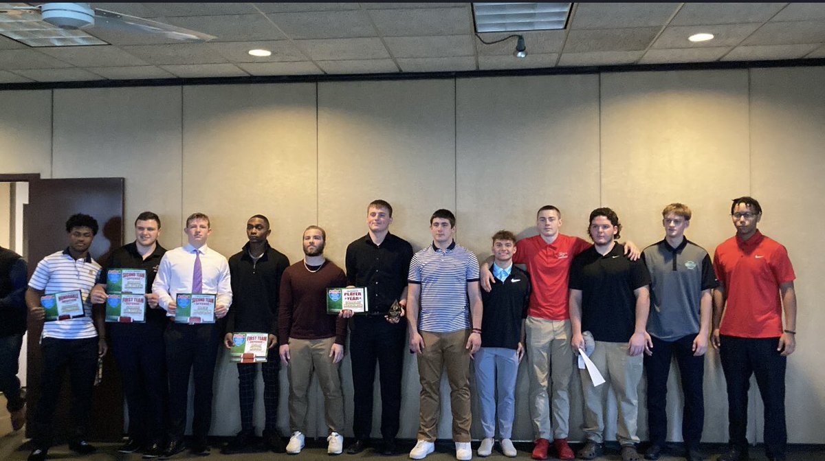Congratulations to EF’s 12 Interstate All Conference selections. @Jordan04128970 <a href="/Cclimes66/">Christopher Climes</a> <a href="/jacebrown_2025/">Jace Brown 6’1 225lb H-back</a> <a href="/imkelz11/">Keilly Rush</a> <a href="/RickyProkop1/">Ricky Prokop</a> <a href="/CMeehleib/">Charlie Meehleib</a> <a href="/JohnDinapoli02/">John DiNapoli🦍</a> <a href="/CharlieNigut/">Charlie Nigut</a> <a href="/BoydZach1/">Zach Boyd</a> <a href="/GrantRobinson76/">Grant Robinson</a> <a href="/_IsaiahTurner/">Isaiah Turner</a> <a href="/ZionWhite_/">Zion White ⁵</a>