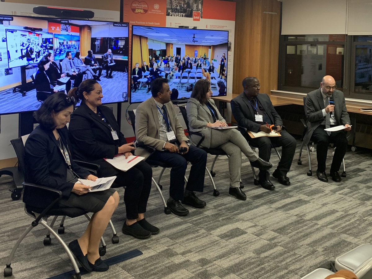 📍@UNDP event discussing #climatepeacesecurity

«Operationalizing Climate, Peace & Security - Reflections from the field in addressing the action gap»

📸
@GConway_UN
@charlottaschly
@UlrikaModeer
@samuelrizk
Johnson Nkem
Desislava Kyurkchieva
@WalidAli_75 
Emma Sale
Eiko Ikegaya