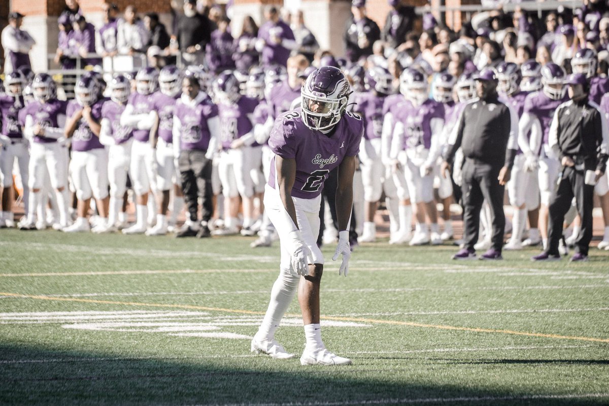 jalen2kk's tweet photo. senior season highlights! https://t.co/m90GSMMFqa https://t.co/aWgVY8tAG6